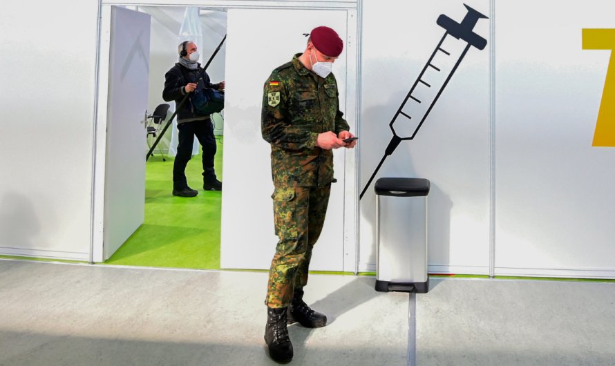 Germany lifts mandatory COVID vaccination requirement for military following committee recommendation