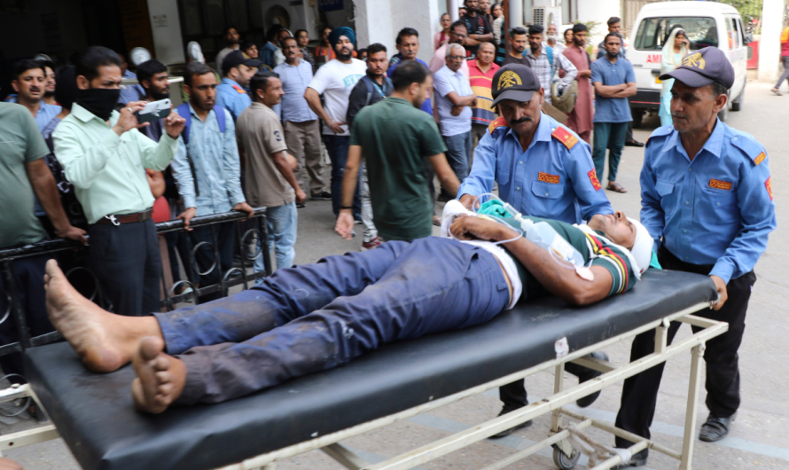 Bus carrying Hindu worshippers plunges 150 feet into gorge in India’s Kashmir, killing at least 21