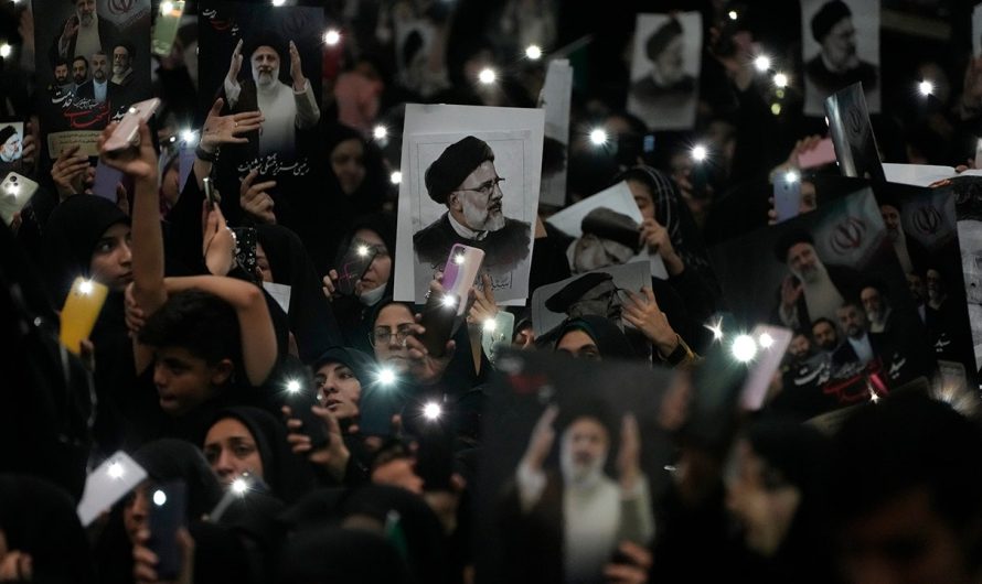 Iranian crowd chants ‘death to America’ at funeral for dead president