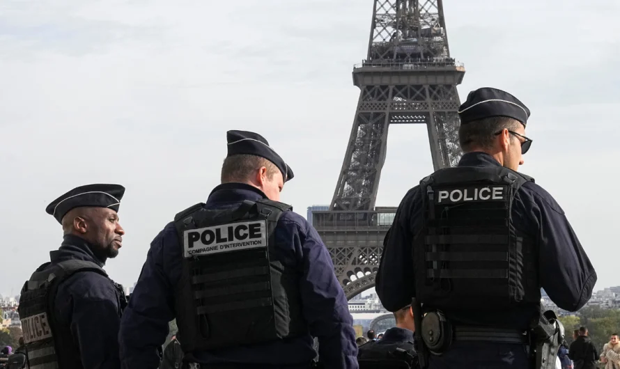 French authorities investigate 3 men accused of ‘psychological violence’ at Eiffel Tower