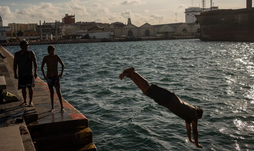 Heat wave leaves at least 125 dead in Mexico