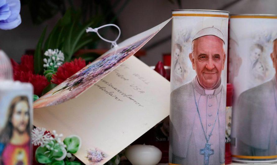 Italian Prime Minister Meloni visits Pope Francis in hospital, says he’s in good spirits